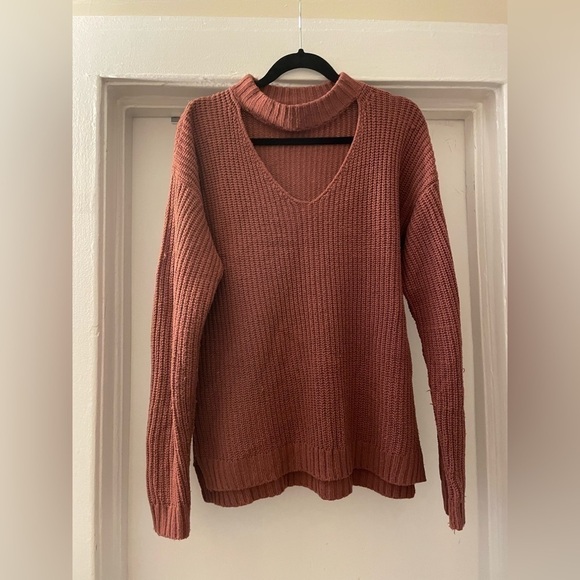 Lumiere Mauve open neck sweater size medium - Picture 3 of 8